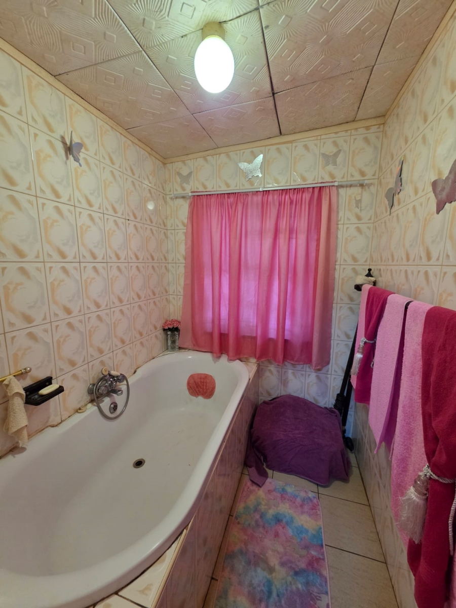 3 Bedroom Property for Sale in Sasolburg Free State